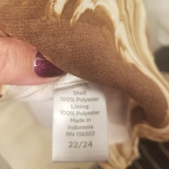 22/24 New/Never Worn/No Tag Sleeveless Top - Picture 4 of 4